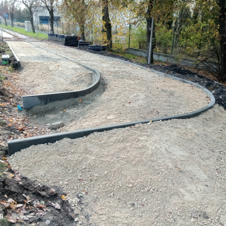 1000051130b8497f8f0219175329